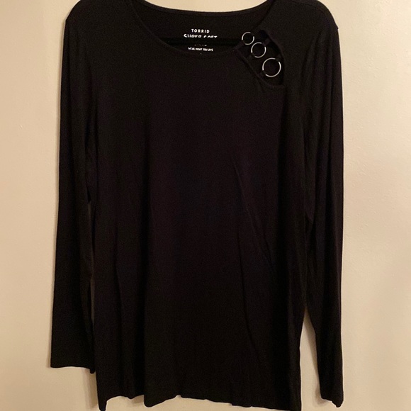 torrid Tops - Torrid Super Soft Long Sleeve Knit Torrid Size 1